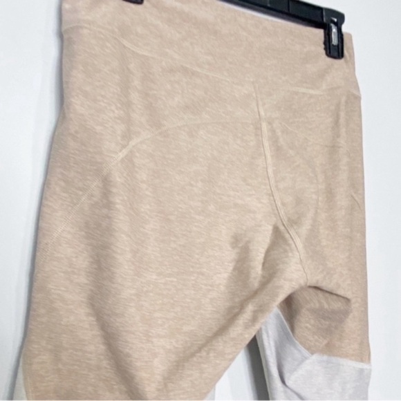 OUTDOOR VOICES Tri Tone Leggings - Picture 8 of 12